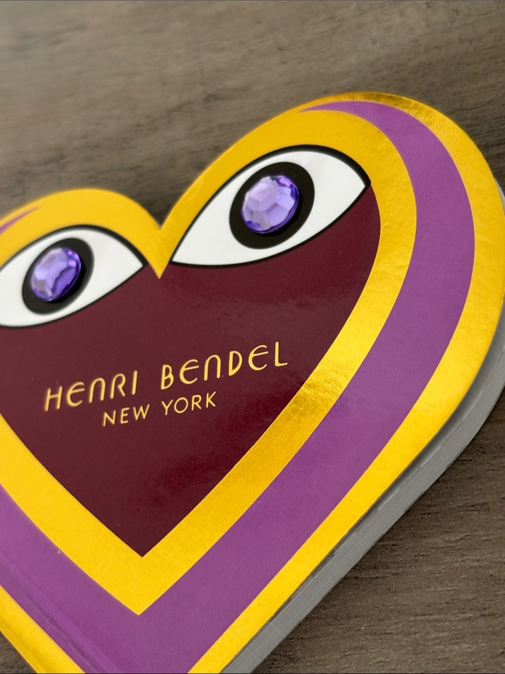 henri bendel Heart-Shaped Gift Box in Purple, Gold and Maroon - Picture 5 of 8
